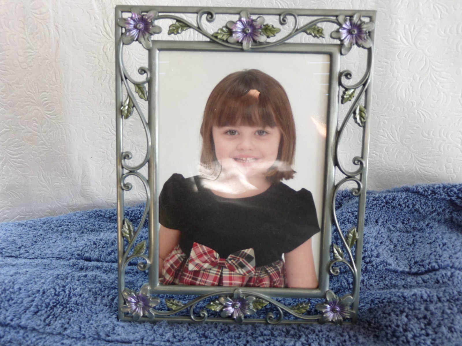 Deco Rel Scroll Floral Pewter Tone Metal Picture Frame 5x7\