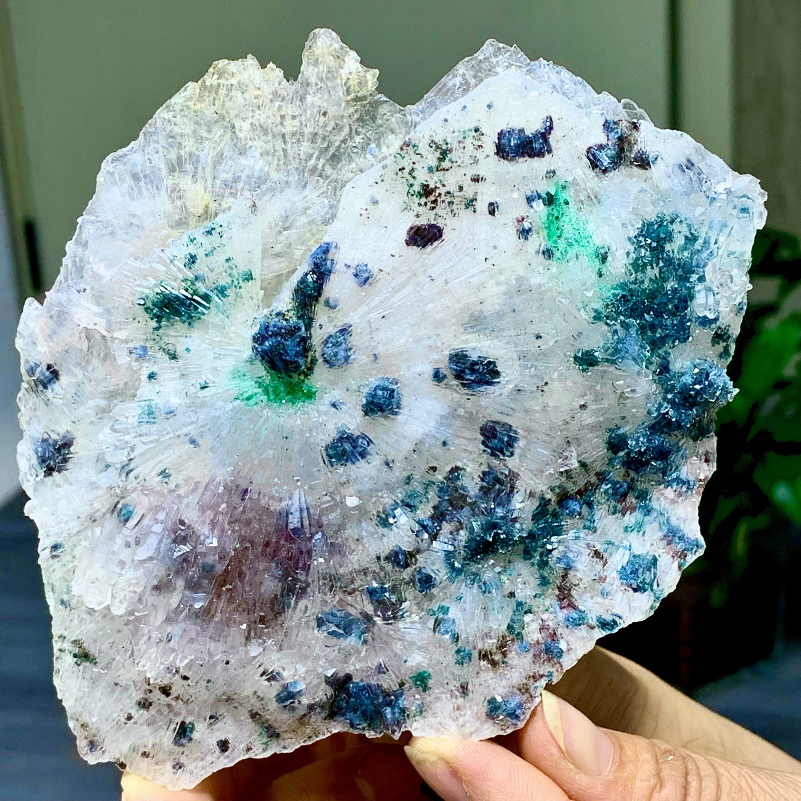 120G Natural Vision Amethyst quartz cluster crystal druzy mineral specimen
