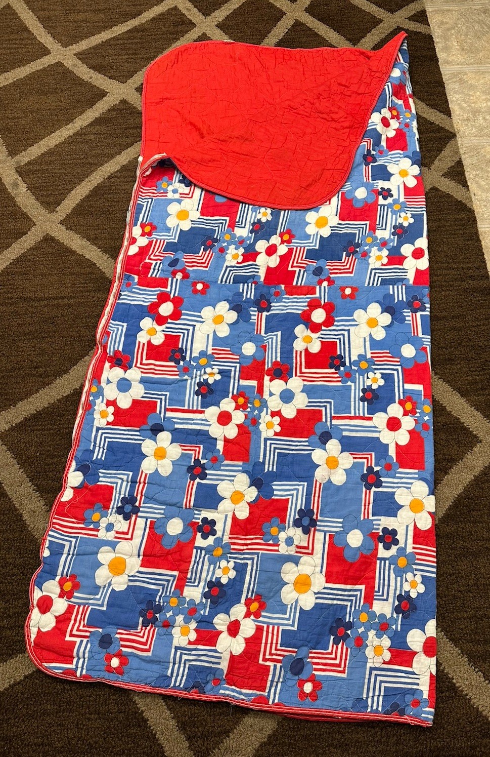 Vintage Hippie 60’s Flower Power Sleeping Bag Groovy 72” X 30” Zips