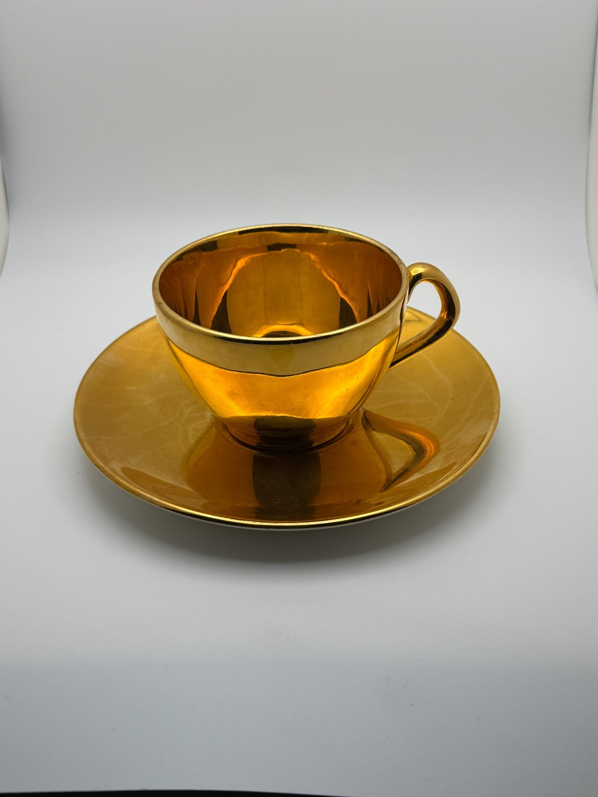 Steubenville Goldcrest 22K Gold Teacup & Saucer Set USA Vintage