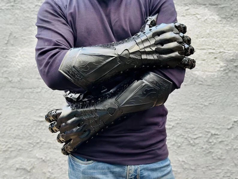 Nazgul Steel Gauntlets Fantasy Armor For Cosplay & Perfect Christmas Gift