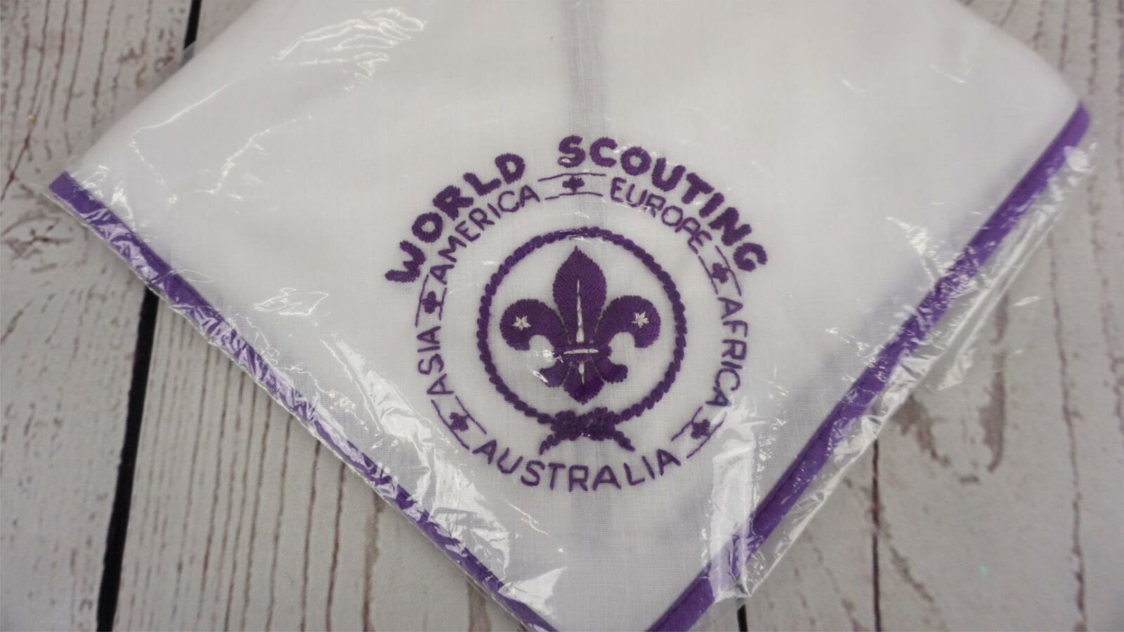 Vintage Boy Scout Neckerchief World Scouting Australia Europe New Old Stock