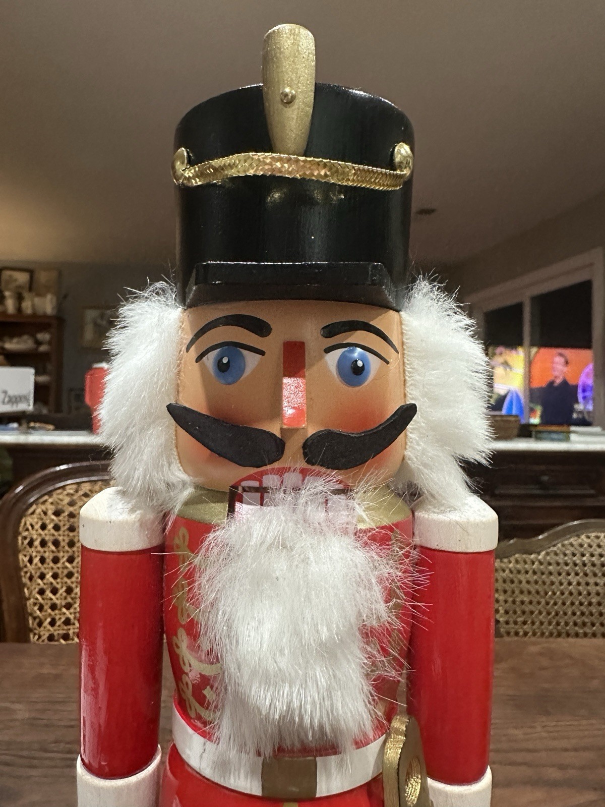 Vintage Traditional German Erzgebirgische Volkskunst Nutcracker Solider Red 13”