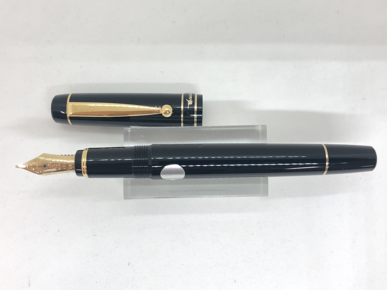 PILOT Japan PILOT Lucina Fountain Pen