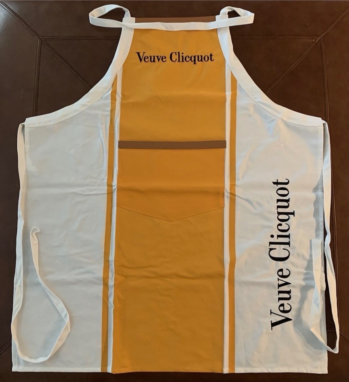 Veuve Clicquot Apron Made in Portugal Organic Cotton w/Leather Detail
