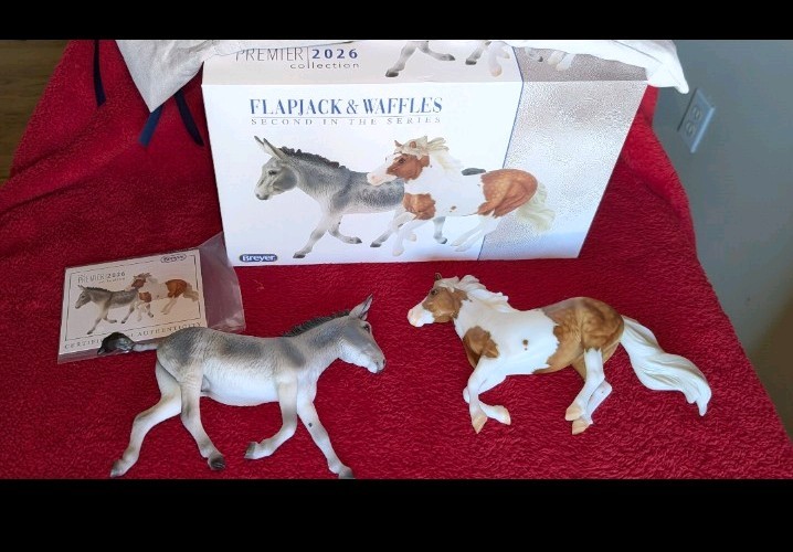 Breyer 2026 Premier Club Models Flapjack And Waffles