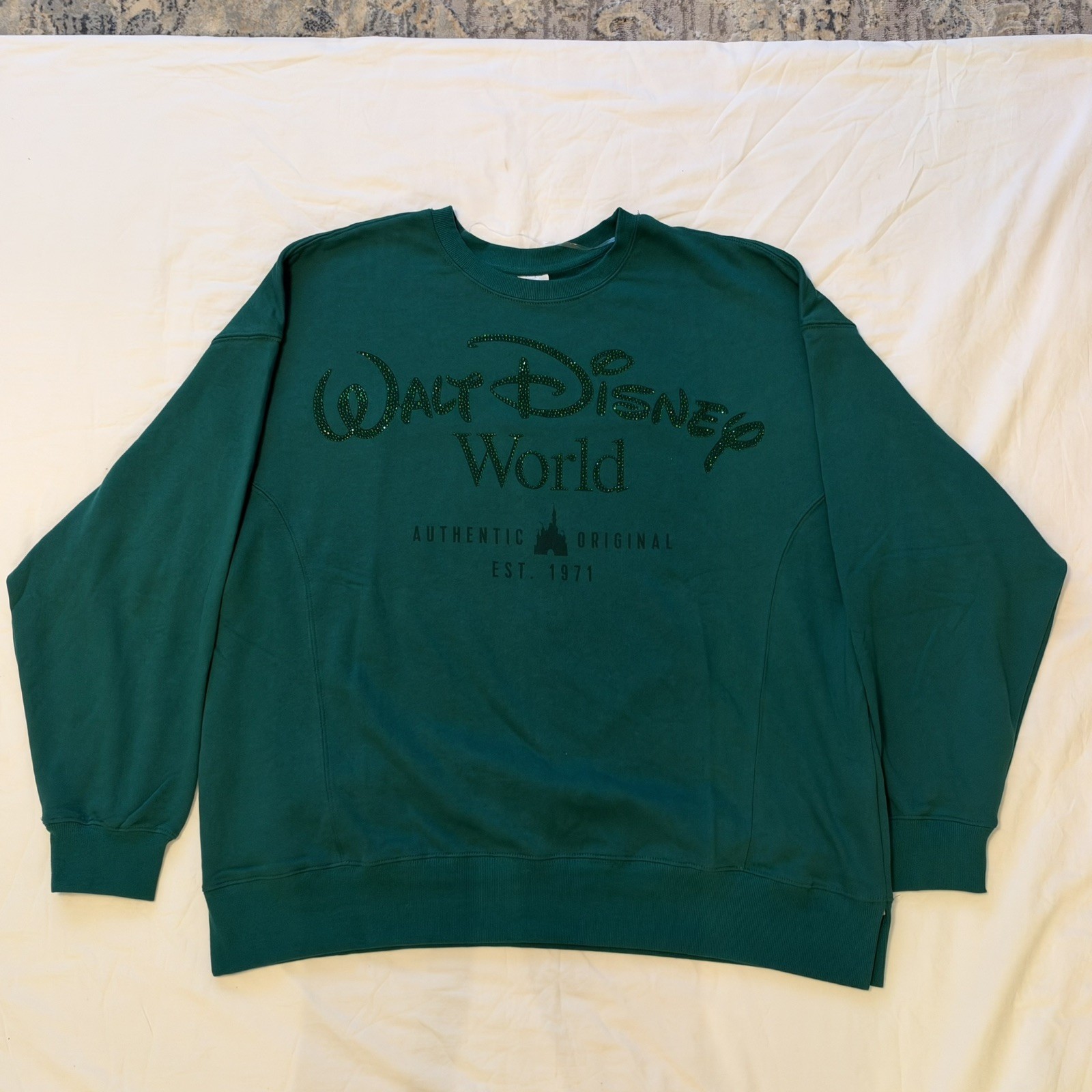 2026 Disney World Christmas XL Green Rhinestone Sweatshirt Pullover Embroidered