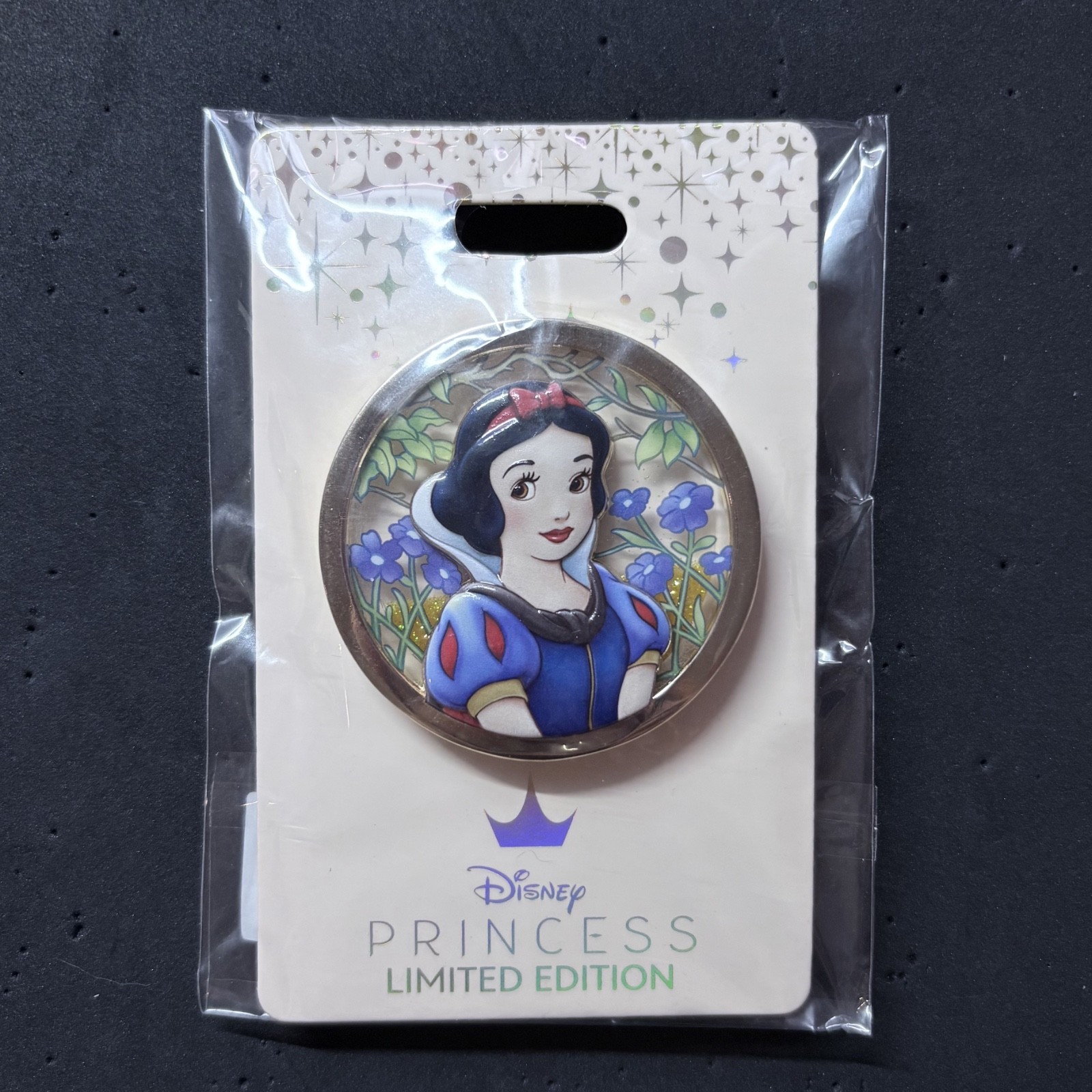 Disney WDI MOG D23 2024 Snow White LE 400 Pin Glitter Princess