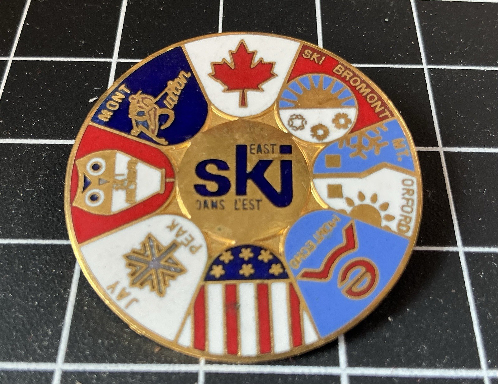 VIntage Quebec Eastern Township  Ski Resort Canada  Enamel Ski Pin