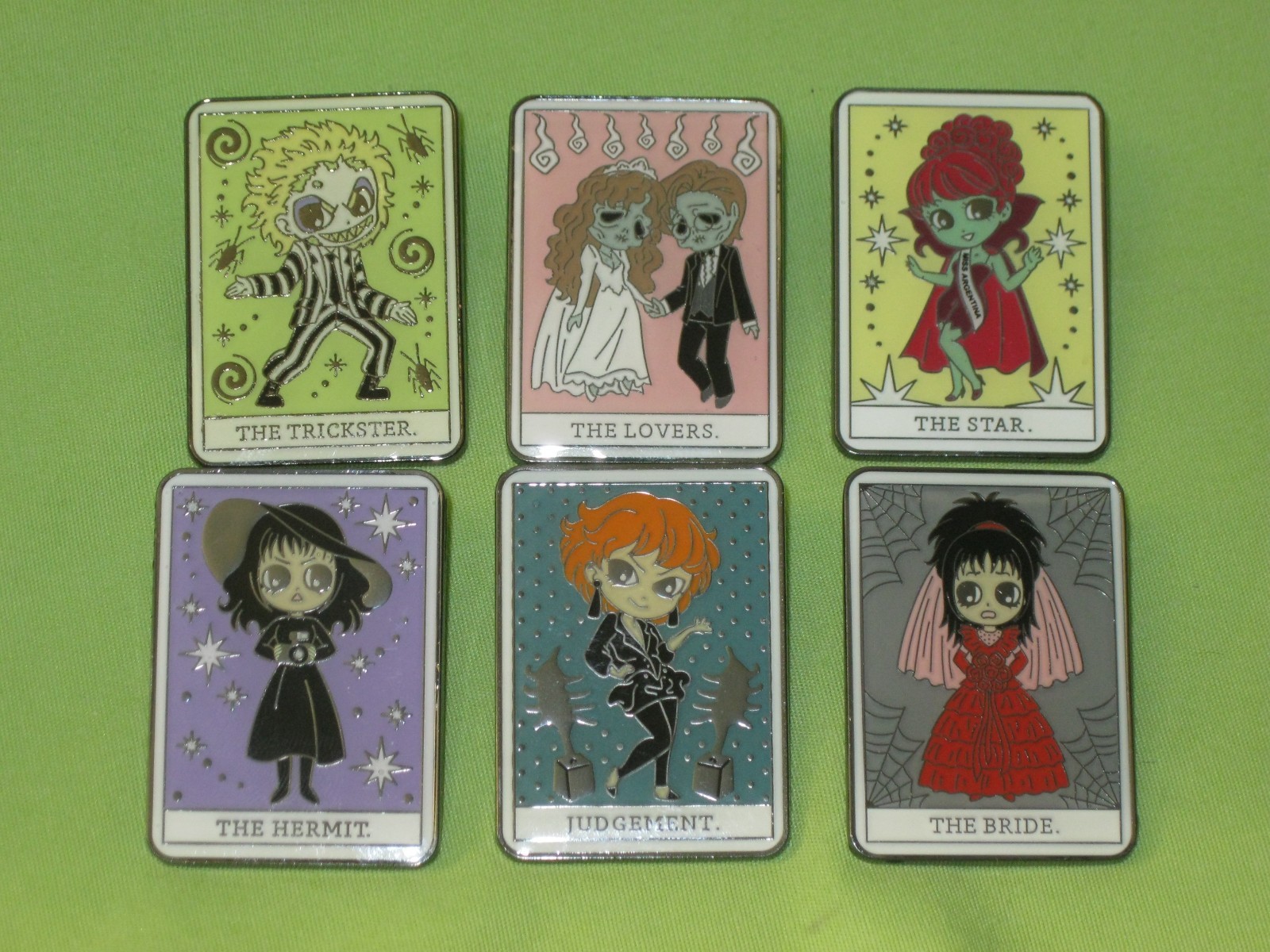 Loungefly BLIND BOX Tarot Cards BEETLEJUICE Lydia Delia 6 Pins COMPLETE SET
