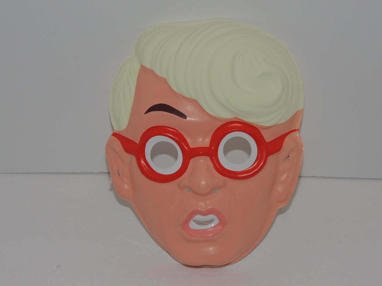 VINTAGE BEN COOPER THE REAL GHOSTBUSTERS EGON SPENGLER HALLOWEEN MASK NEW 1986