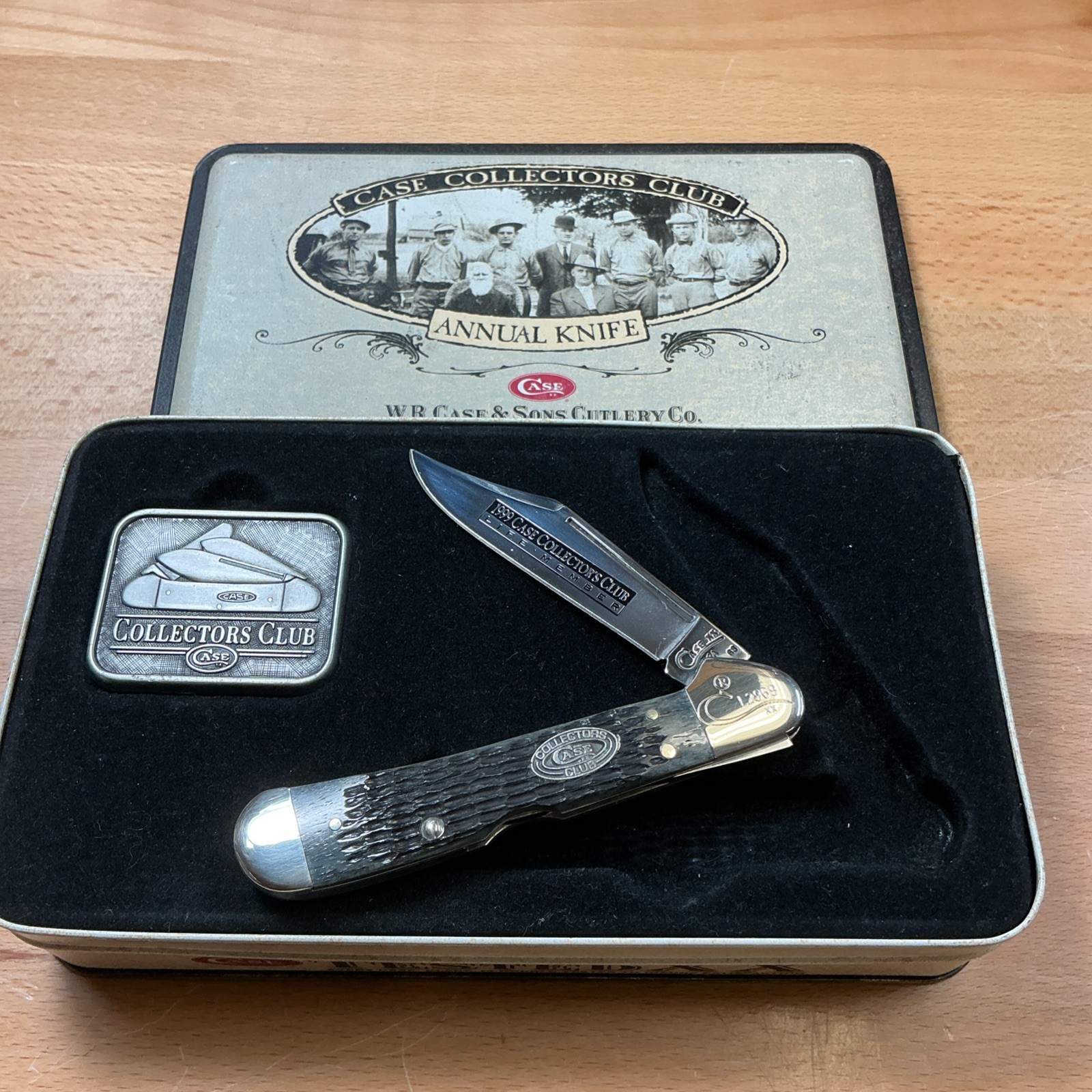 Case XX Collectors Club 1999 Knife New In Tin