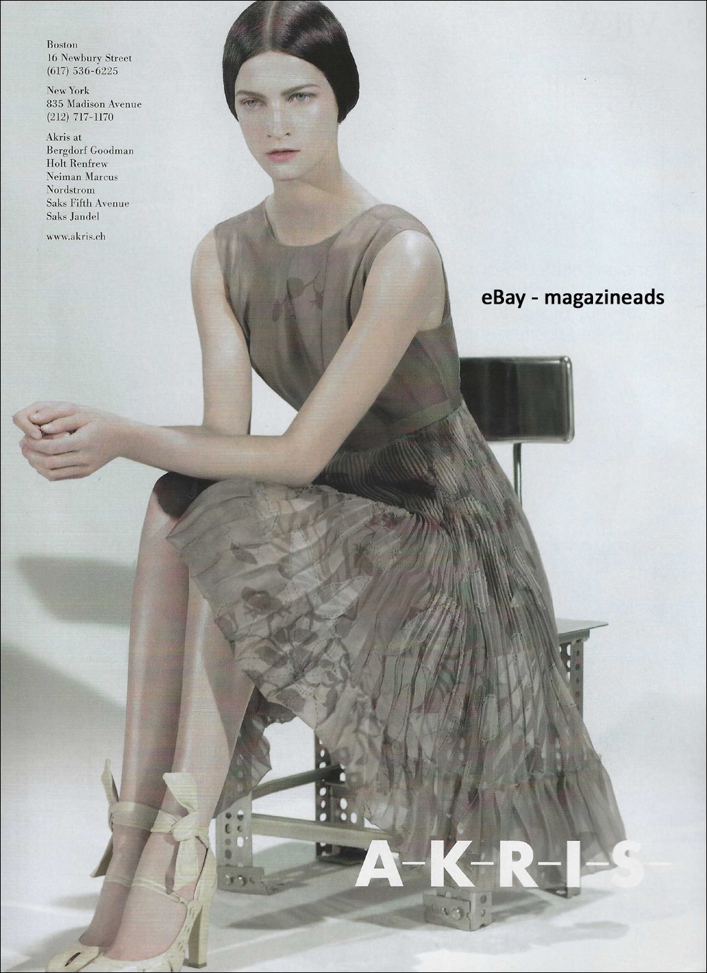 AKRIS 1-Page PRINT AD Spring 2006 MARTA BERZKALNA woman's legs ankles feet