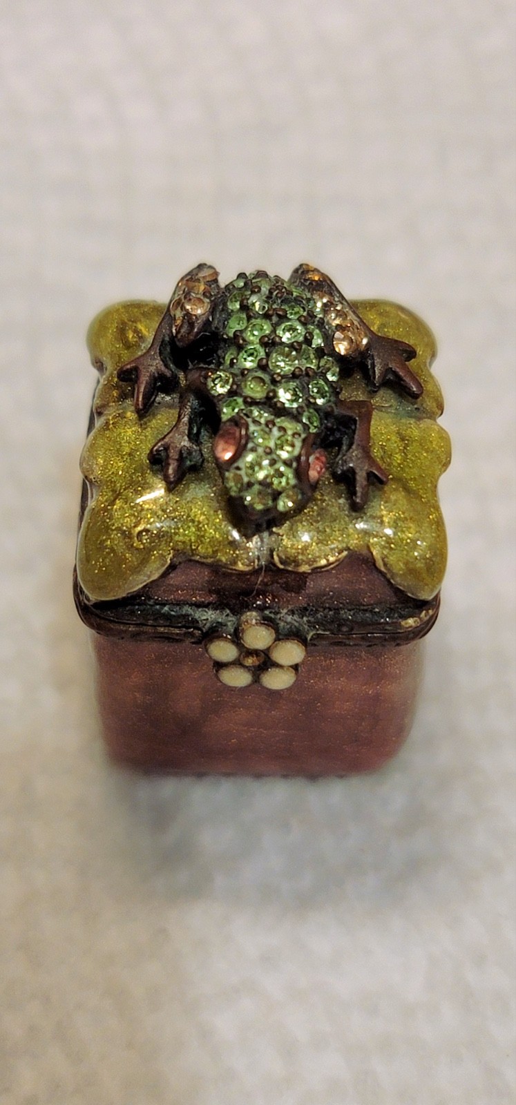 Jay Strongwater Tiny Mini Enamel & Swarovski Crystal Frog Trinket Box