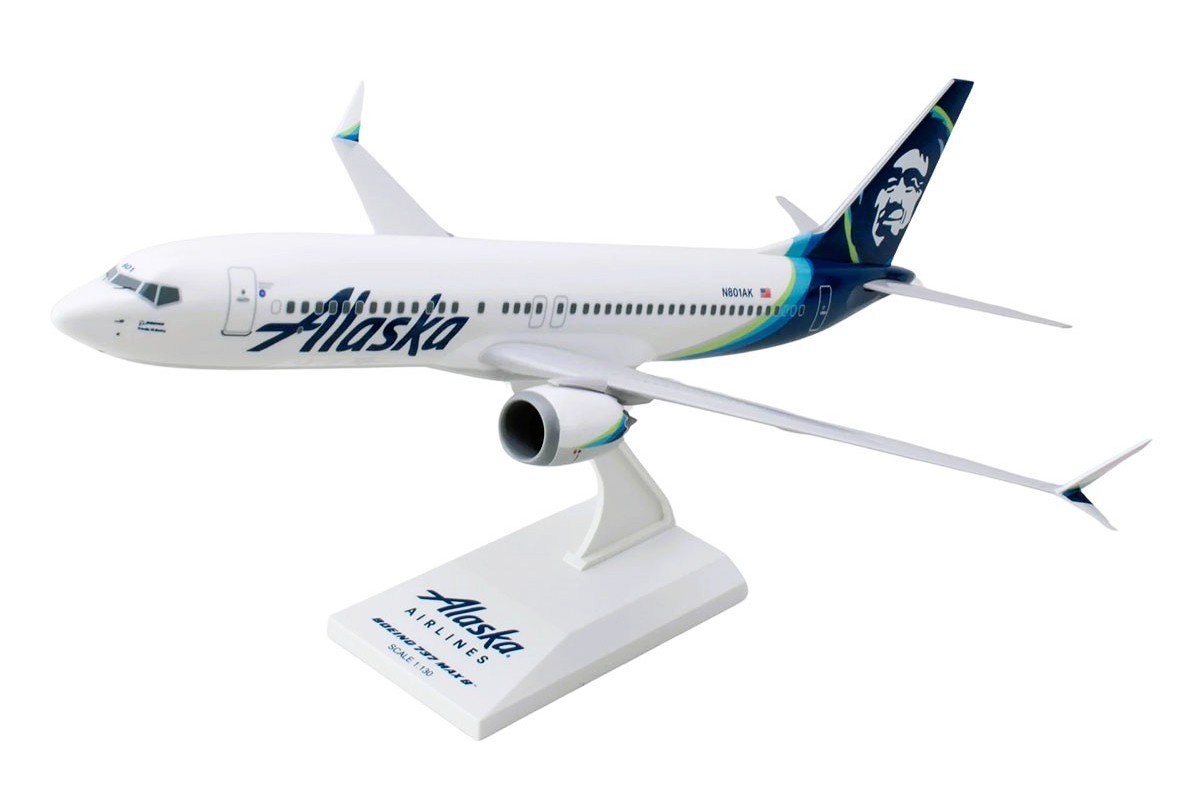 Skymarks SKR1172 Alaska Airlines Boeing 737-Max 8 N801AK Desk 1/130 Jet Model