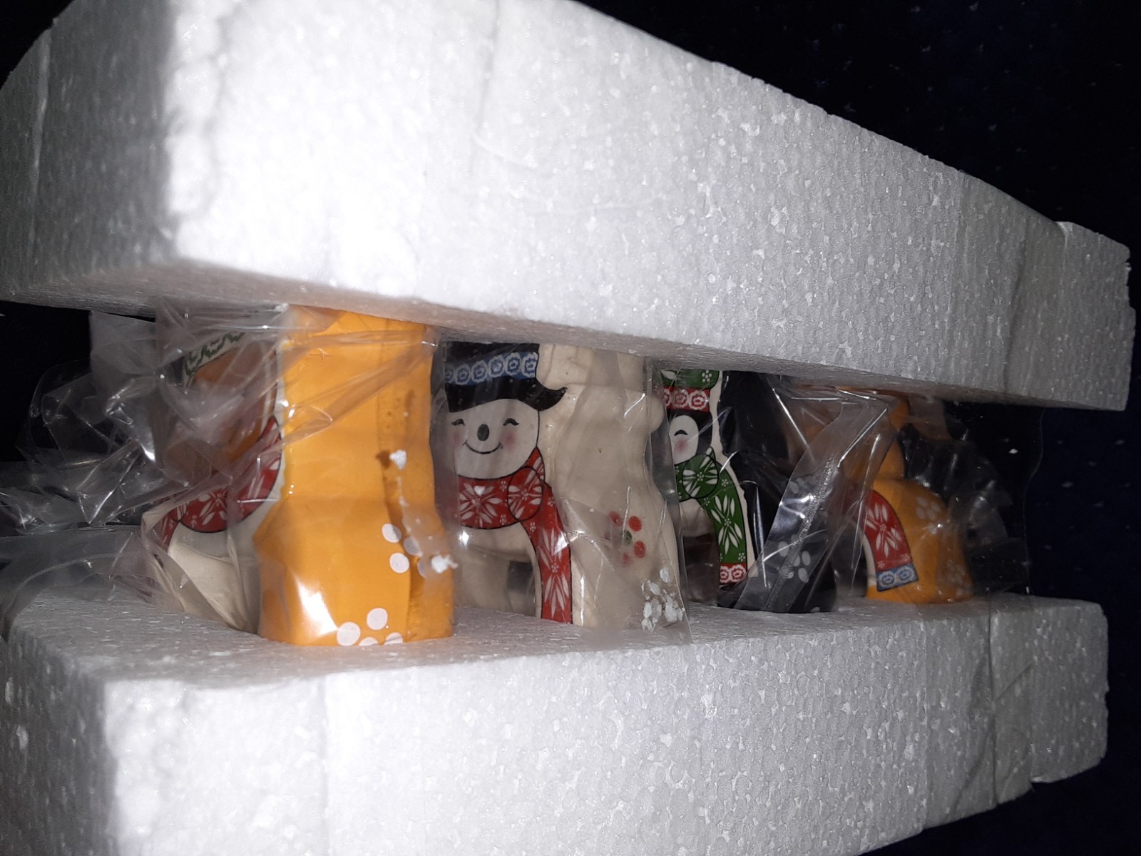 4 Temp-tations Winter Whimsy ceramic napkin rings & 4 cloth napkins NIB NR