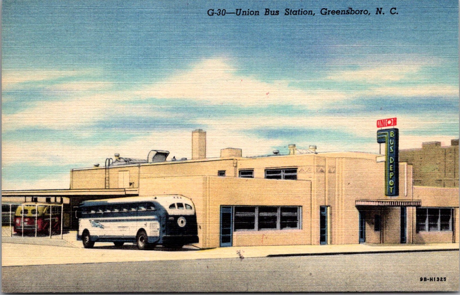 Union Bus Station Also Union Bus Depot Greensboro NC Vintage Postcard TP11-17