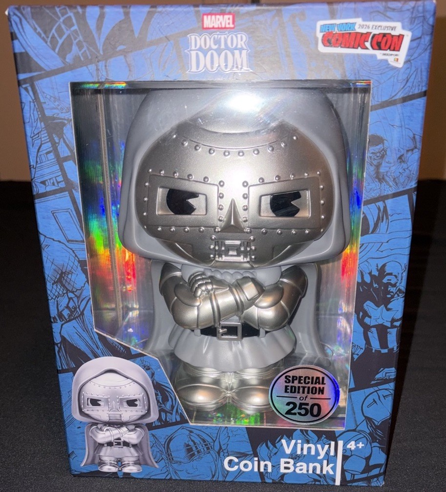 Comic Con Exclusive Monogram Marvel Doctor Doom Vinyl Coin Bank Limited to 250