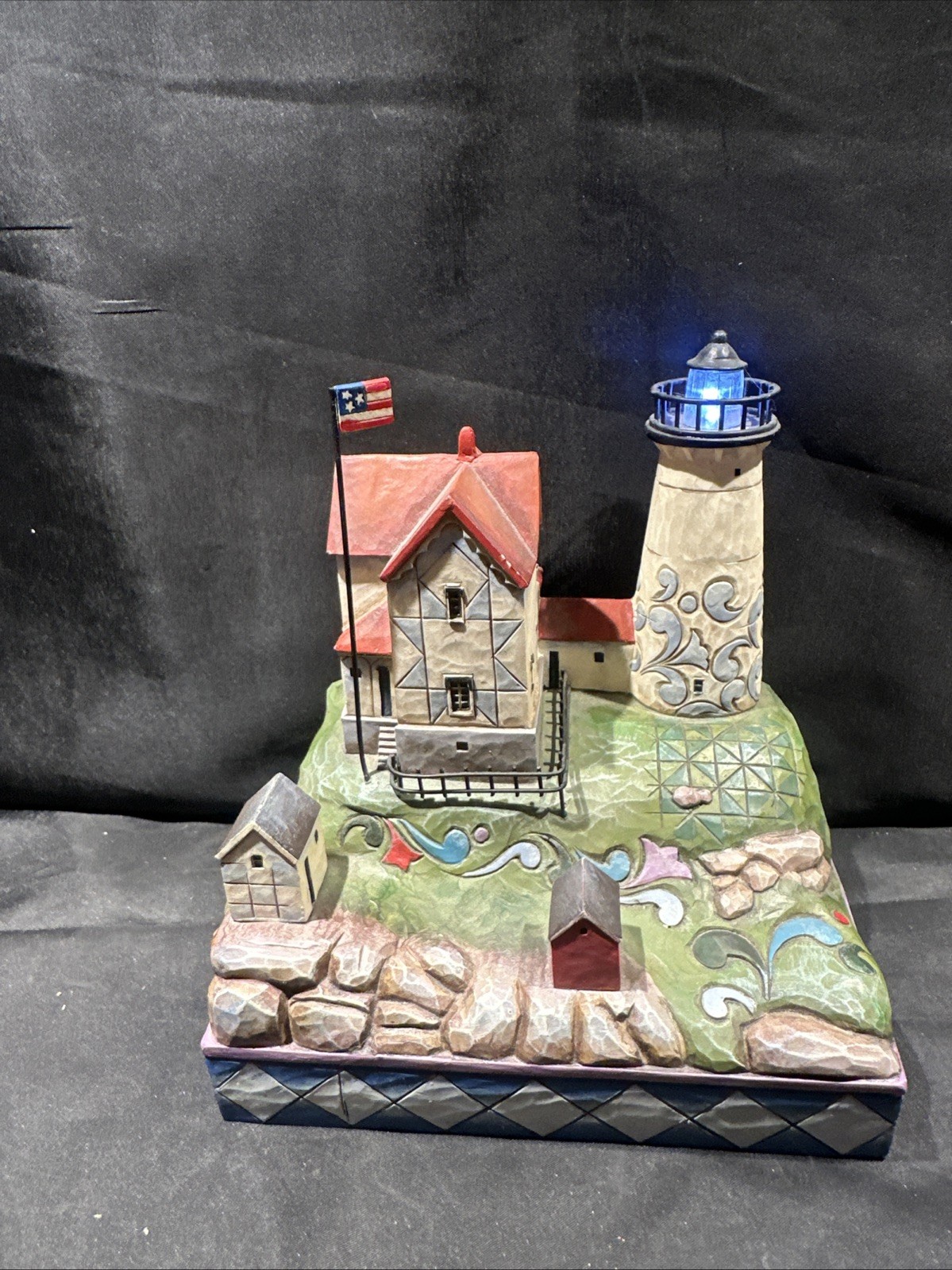 SHIPS FREE Nice WORKS Jim Shore Protection from the Savage Rock Lighthouse 2008