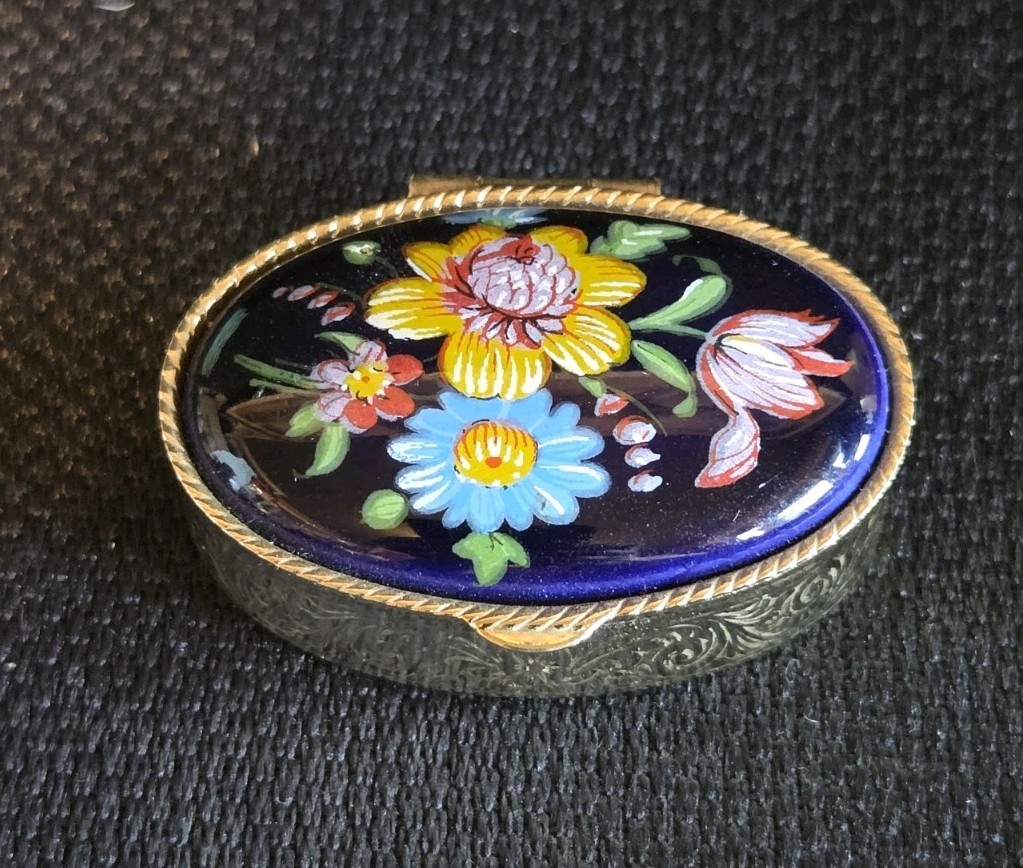 Vintage Hand Painted Floral Pill Box Gold Tone Oval Metal Porcelain Enamel Lid