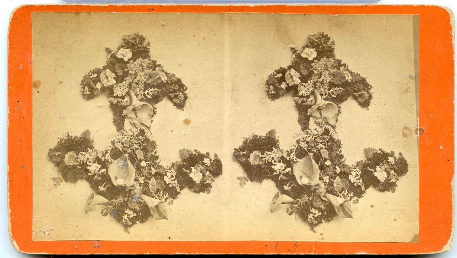 Skowhegan Maine: Flower/Moss Anchor Arrangement 1870s Vose & Paul E334