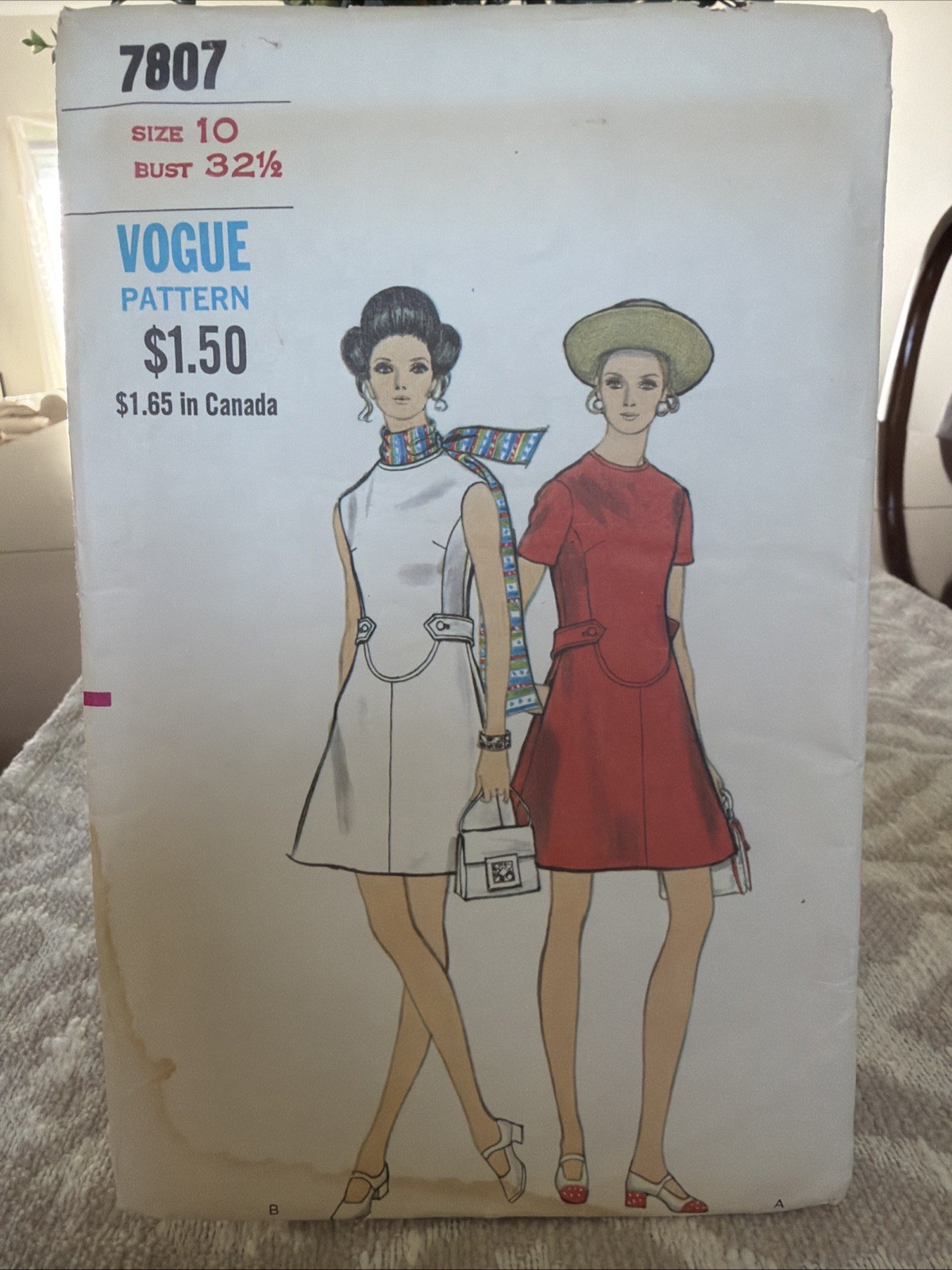 Vogue 7807 High-Fitted A-Line Dress w Buttoned Back Belt, Pockets Sz 10 UNCUT