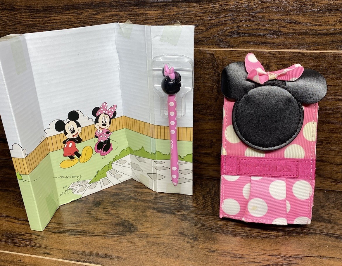 Nintendo DS Disney Minnie Mouse Pink Polka Dot Stylus & Case NEW w/ Mark