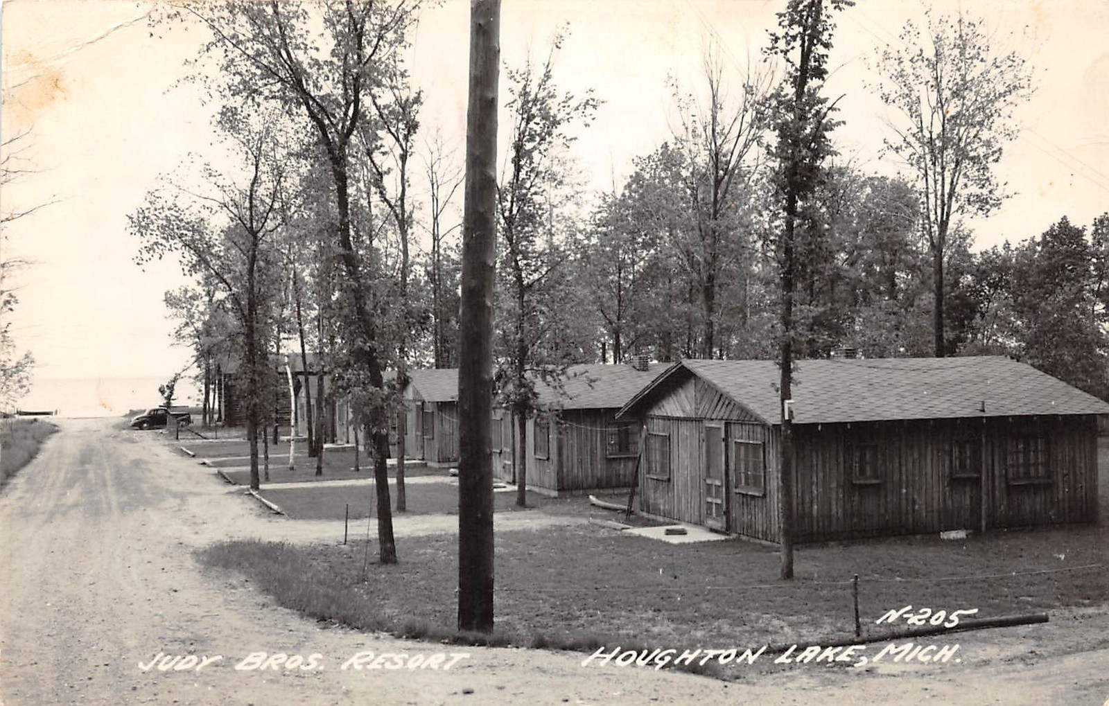 B17/ Houghton Lake Michigan Real Photo RPPC Postcard 1948 Judy Brothers Resort