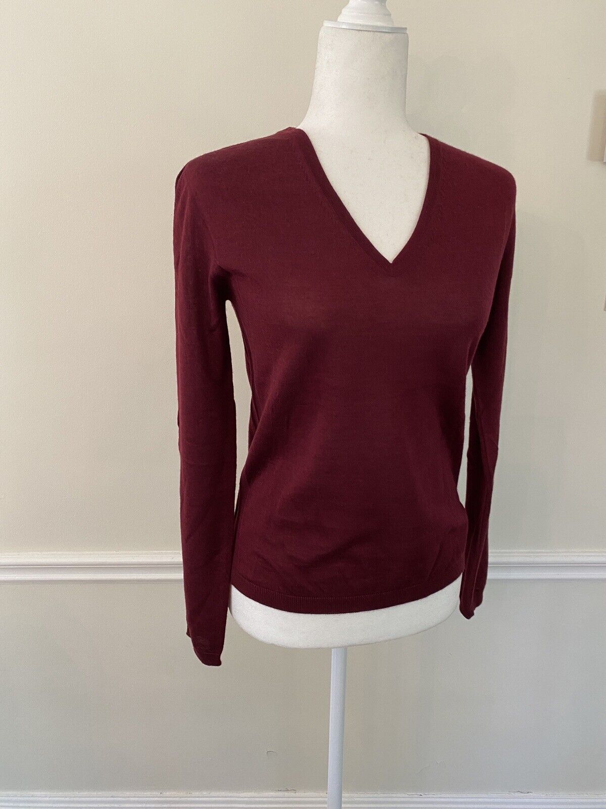 ELEGANT JIL SANDER Sweater Burgundy Cashmere Silk V-Neck Size 36