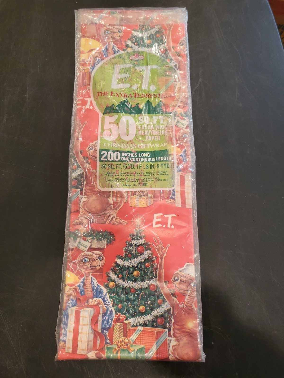 Vtg E.T. The Extra-Terrestrial Christmas Gift Wrap 50 Sq Ft Extra Wide 200\