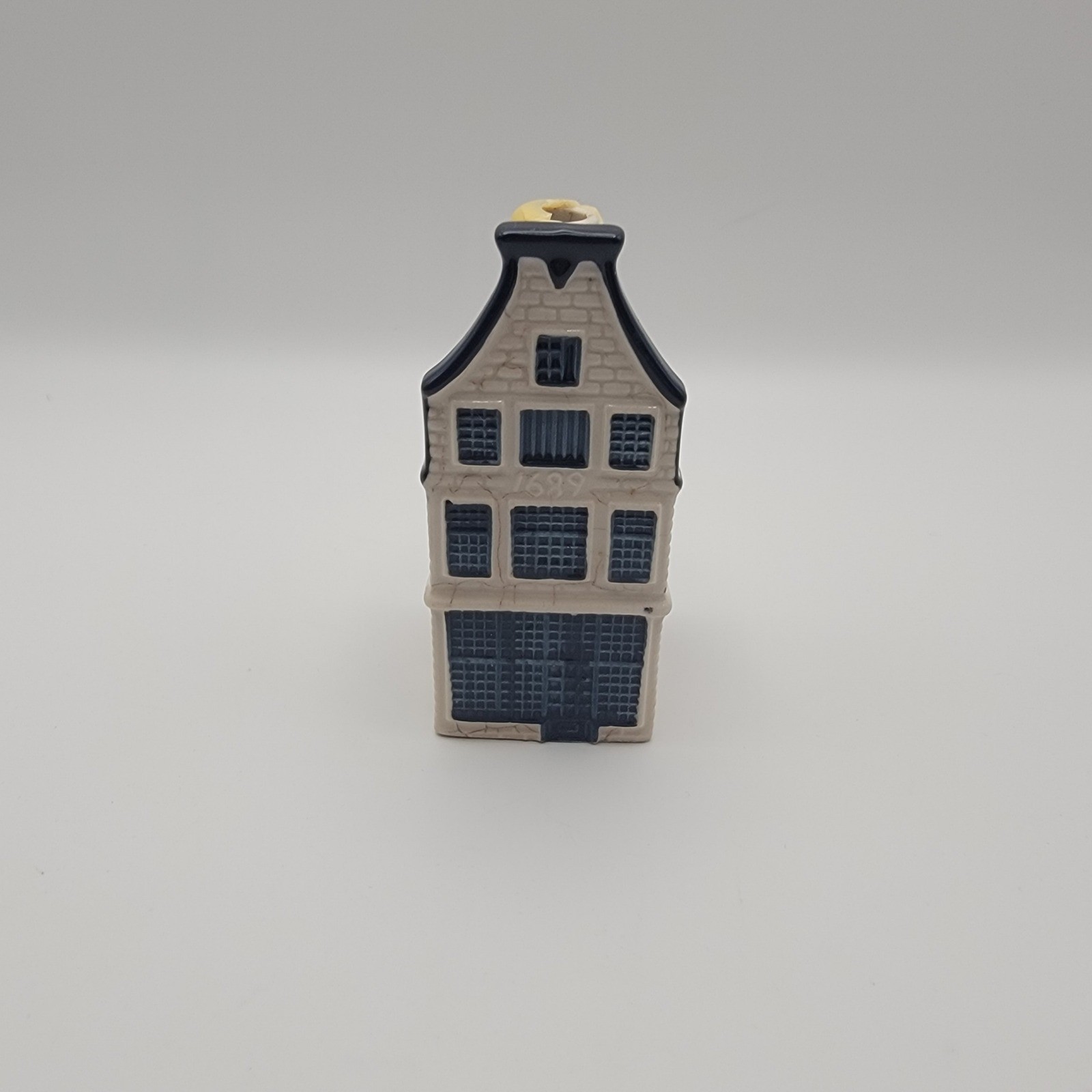 KLM Bols Blue Delft Dutch Canal House 11 Miniature Bottle 2011 Empty Vintage