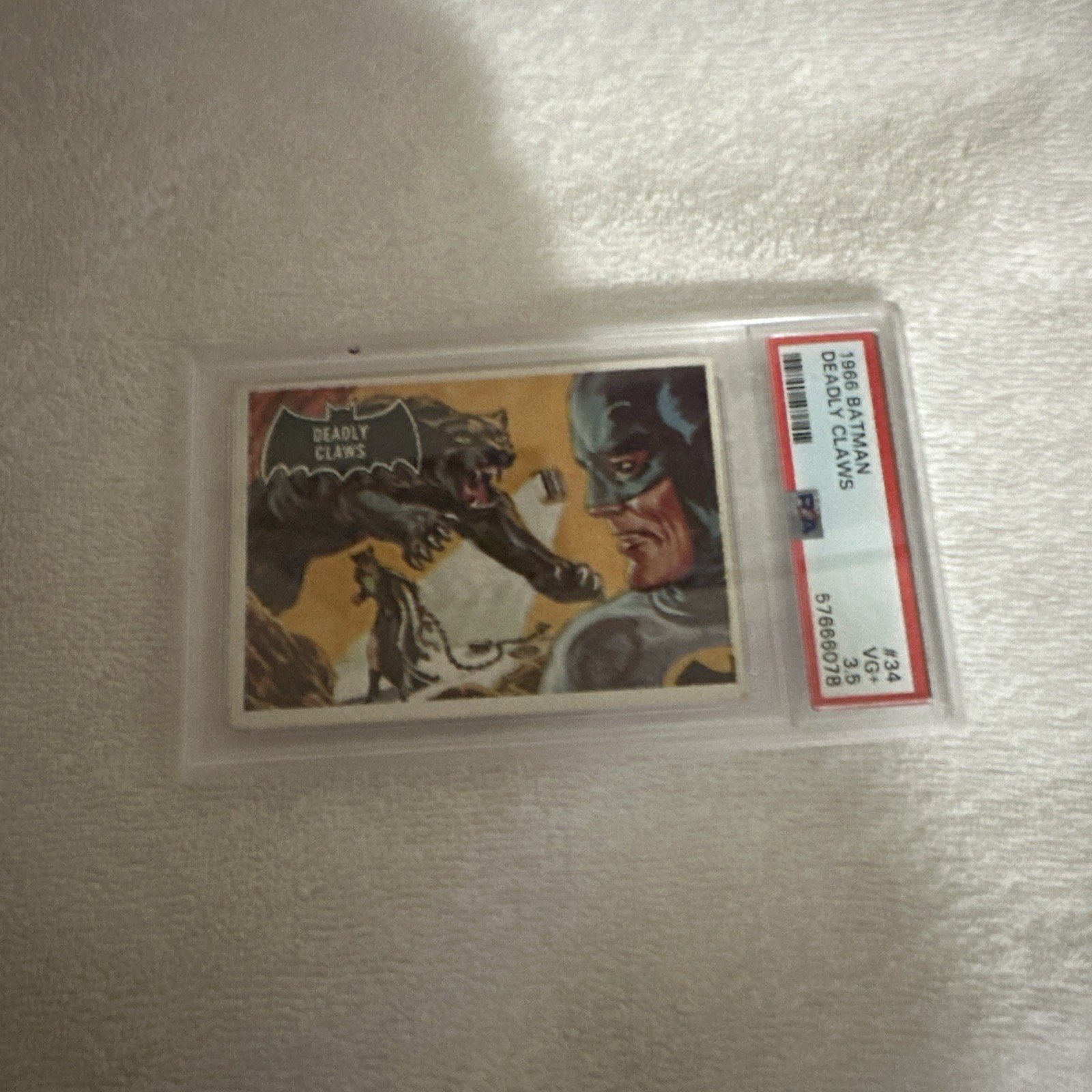 1966 Topps A & BC Batman Black Bat #34 Deadly Claws PSA 3.5