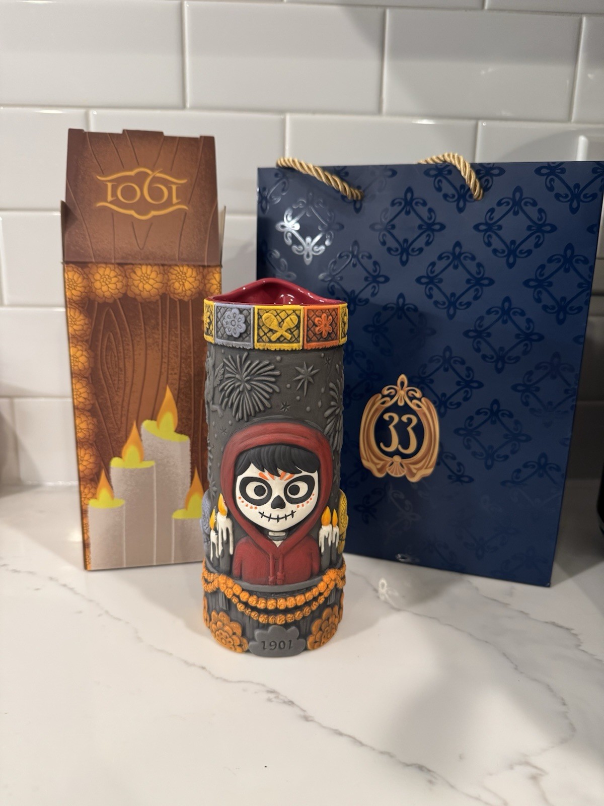 Disneyland - Club 33 - 1901 Coco Tiki Mug Limited Edition New