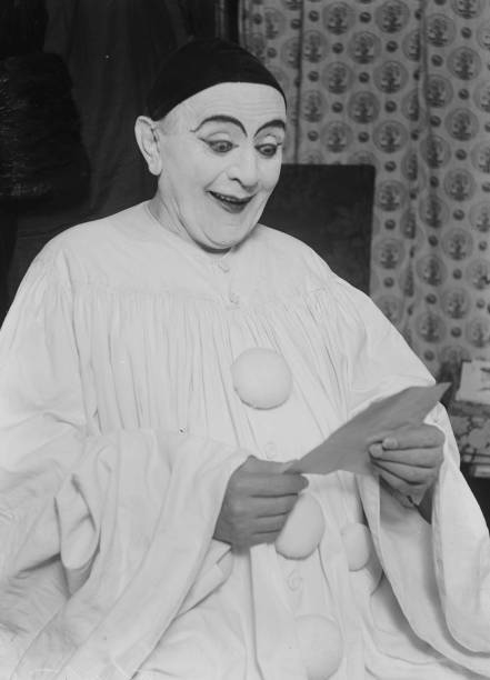 The Mime Thales Celebrating His 70 Years 1927 OLD PHOTO