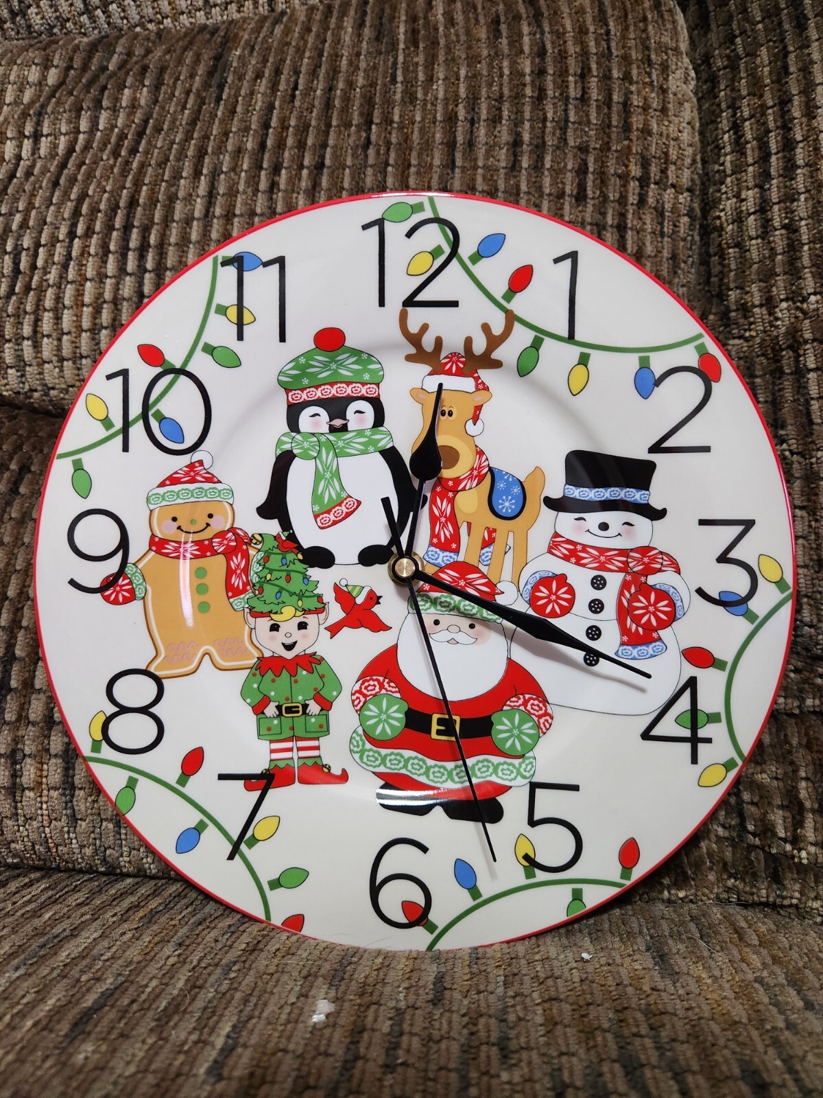 Temp-tations Winter Whimsy Friends Clock Wall Mantel Clock 12\