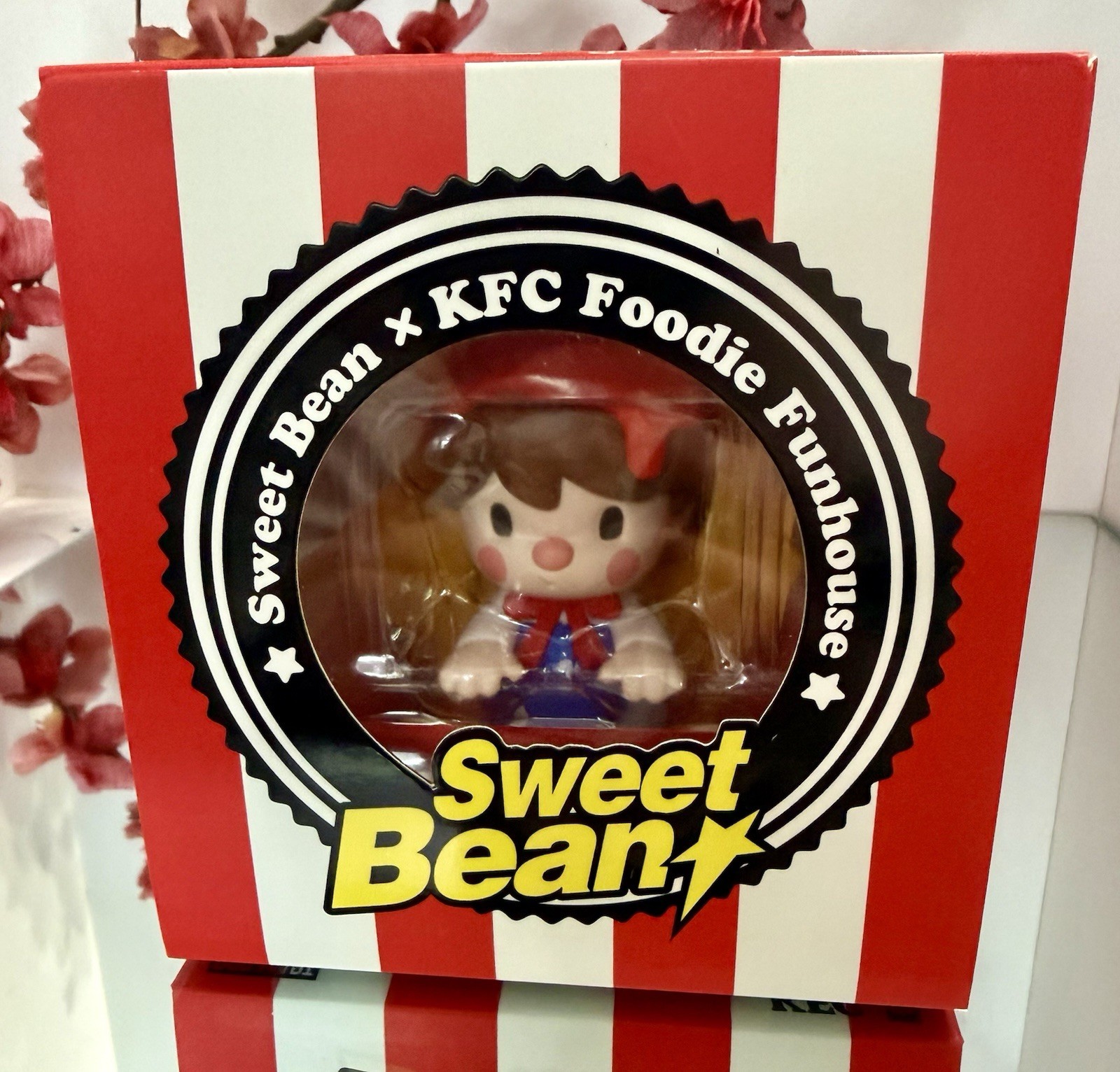 Sweet Bean x KFC Foodie Funhouse Spinning Fries AUTHENTIC New USA Sell Pop Mart