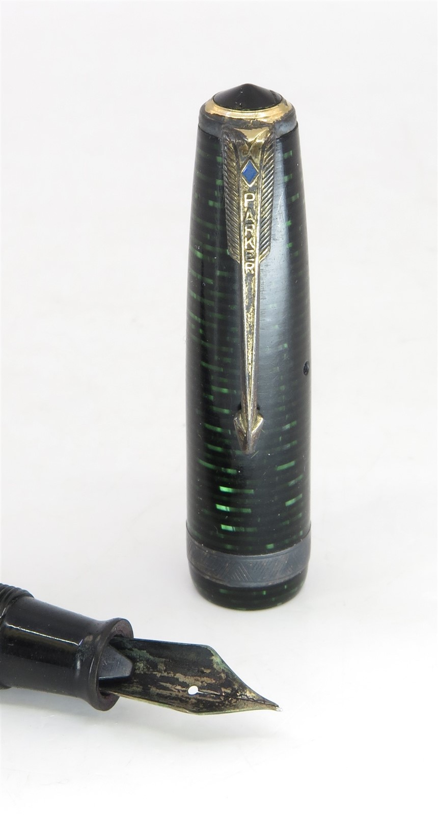 Vintage Parker 1943 Vacumatic Slender Maxima Pen with Nib