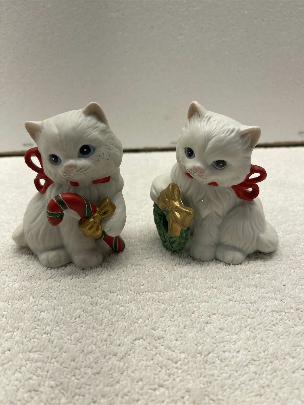 Vintage Homco # 5112 Set Of 2 Christmas Kittens Figurines