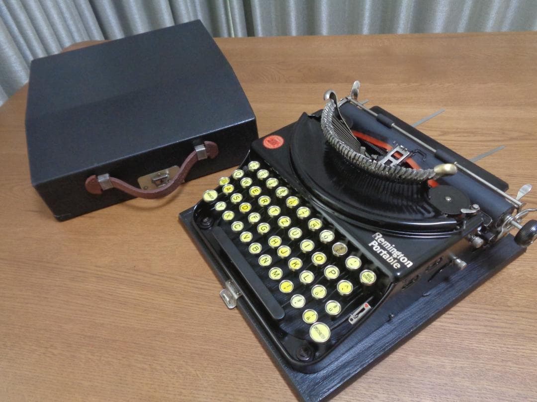 Remington Portable Typewriter 1923 QWERTZ German USA Antique Working