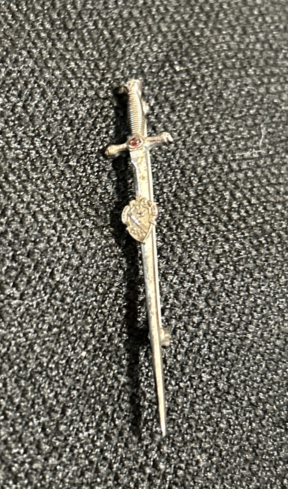 VINTAGE Alpha Phi sorority sterling silver crest sword pin / brooch - OLD