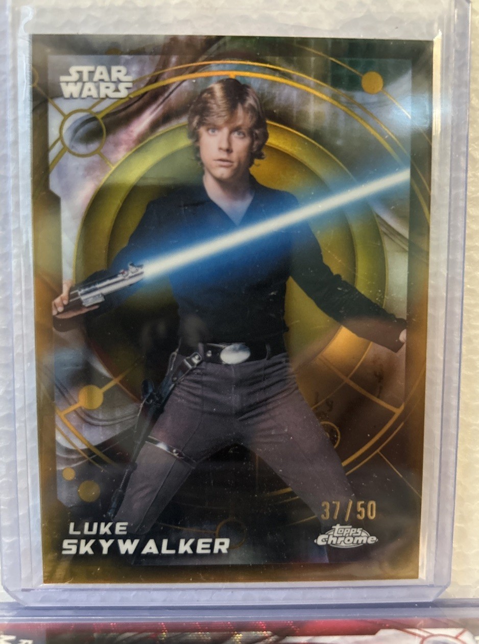 2026 Topps Chrome Star Wars-Luke Skywalker-Gold  Refractor, #37/50