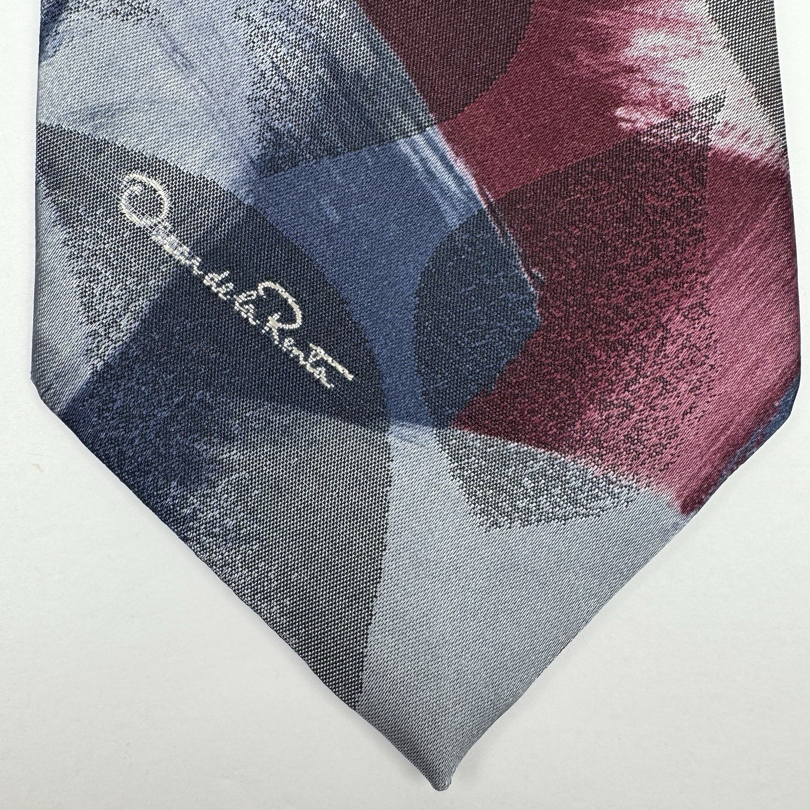 Oscar de la Renta Studio Men\'s Abstract Multicolor Pointed Tie Logo MS-4023 57in