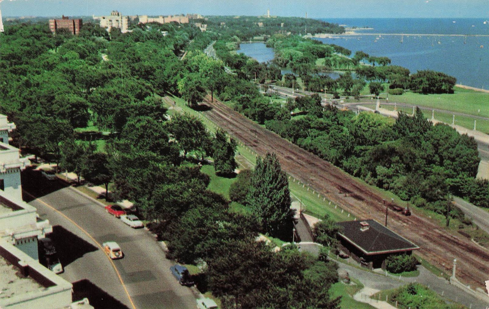 Milwaukee Wisconsin Lake Front Chicago & North Western Railway Vtg Postcard 38A