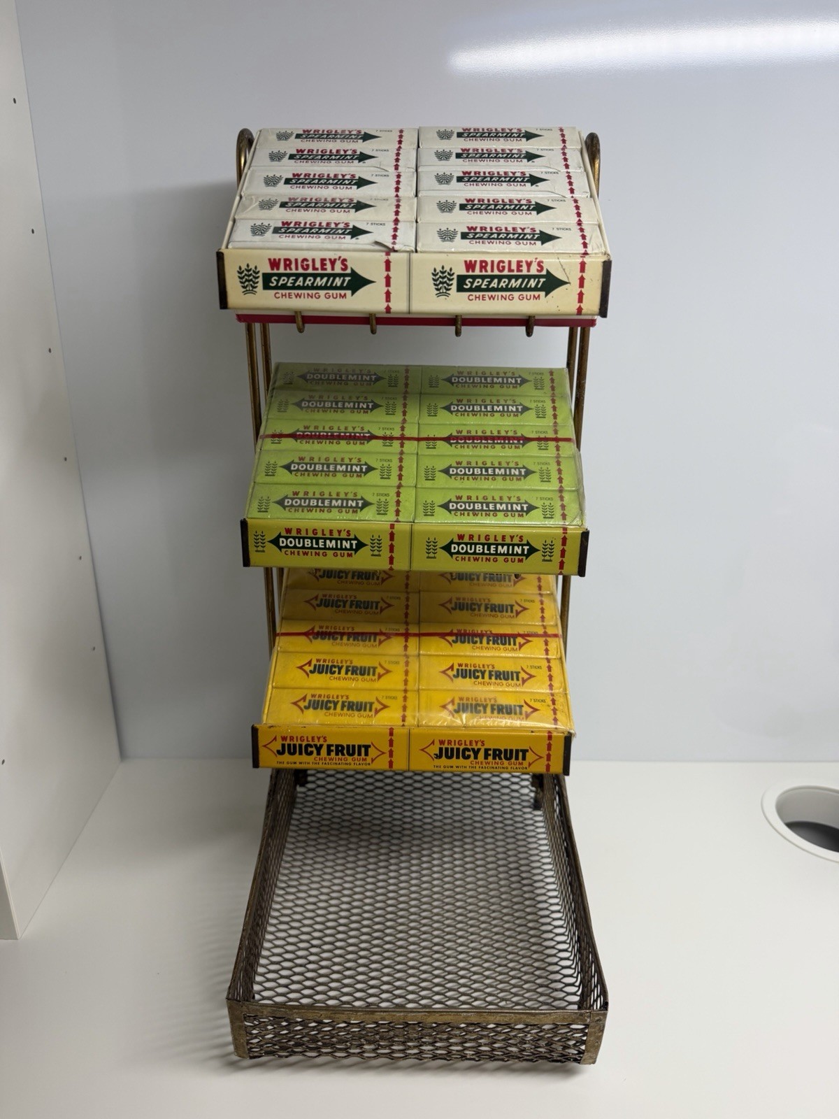 1950-60s Wrigley\'s Gum Metal Wire Counter Display Advertising With NOS Gum