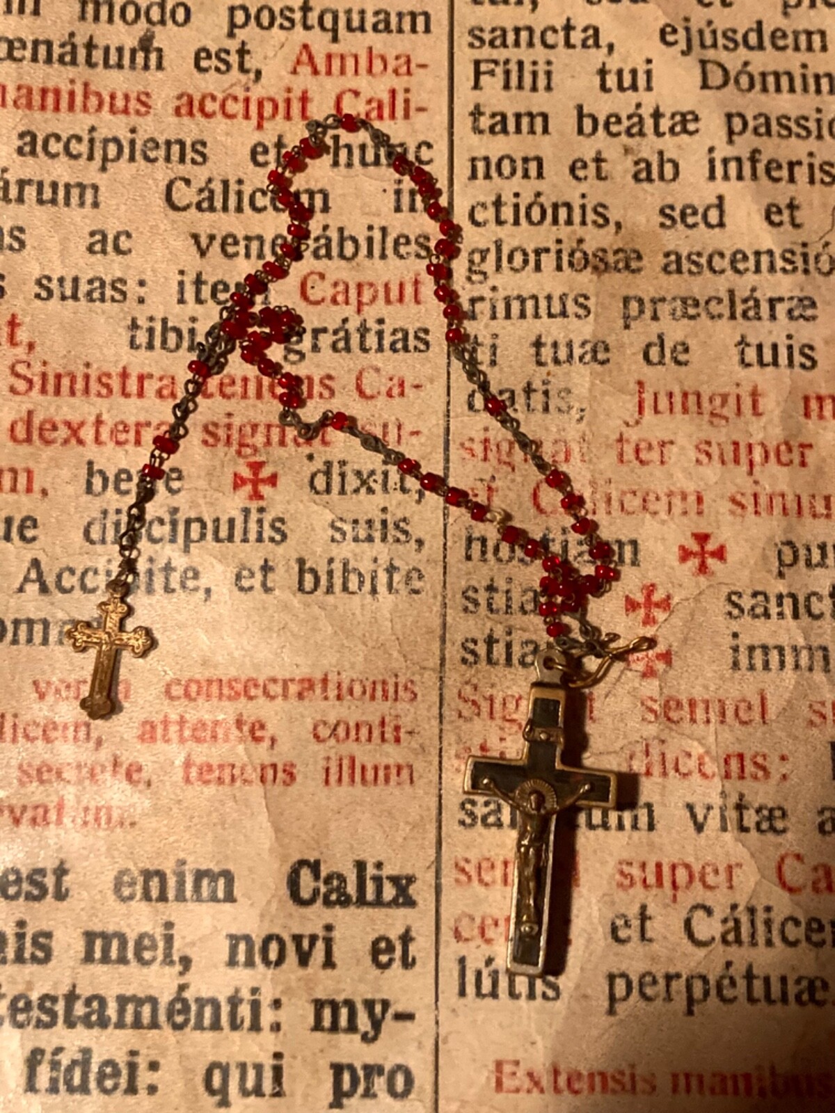 BRONZE RELIQUARY enkolpion : ground  of the martyrdom of St. Paul the Apostle 