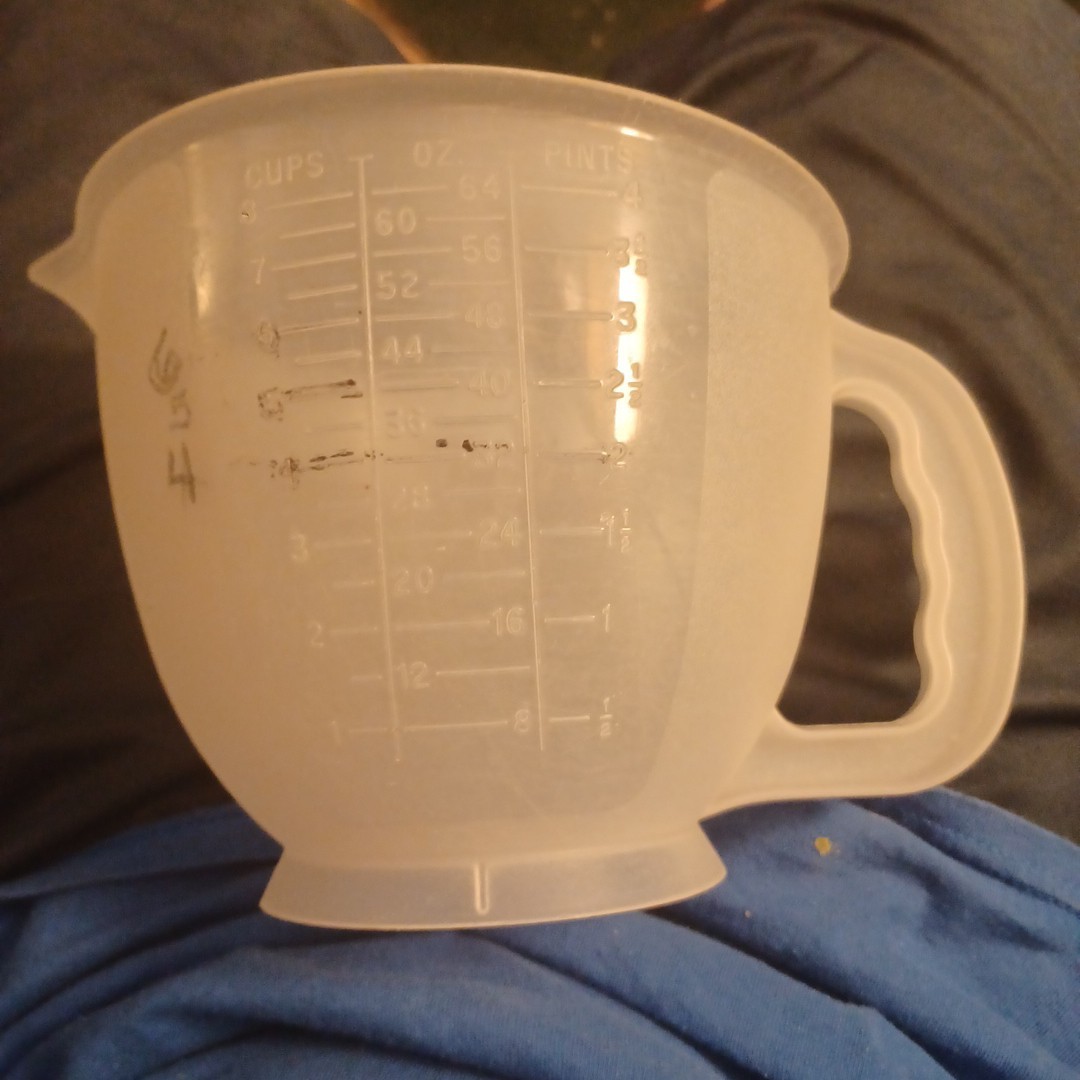Vtg. Tupperware 8-Cup Mix-N-Stor Measuring Pitcher Bowl 500-3