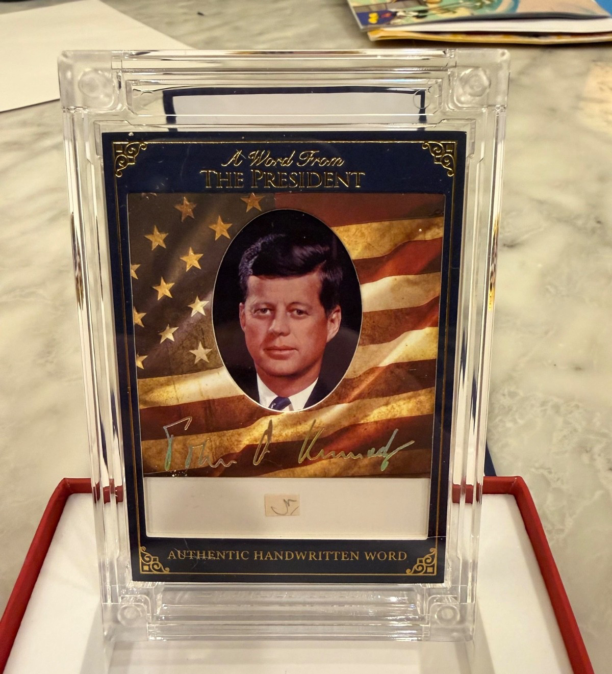 POTUS a word from the president President John F Kennedy Hand written Word