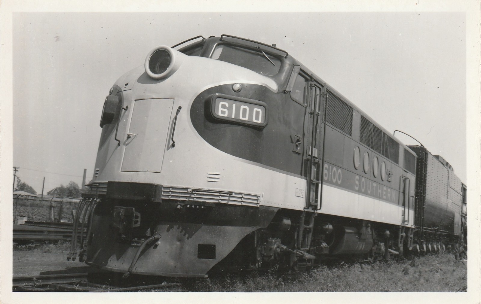 RPPC Vntg Postcard Southern Railway Diesel 6100 EMD 103 Demonstrator Real Photo