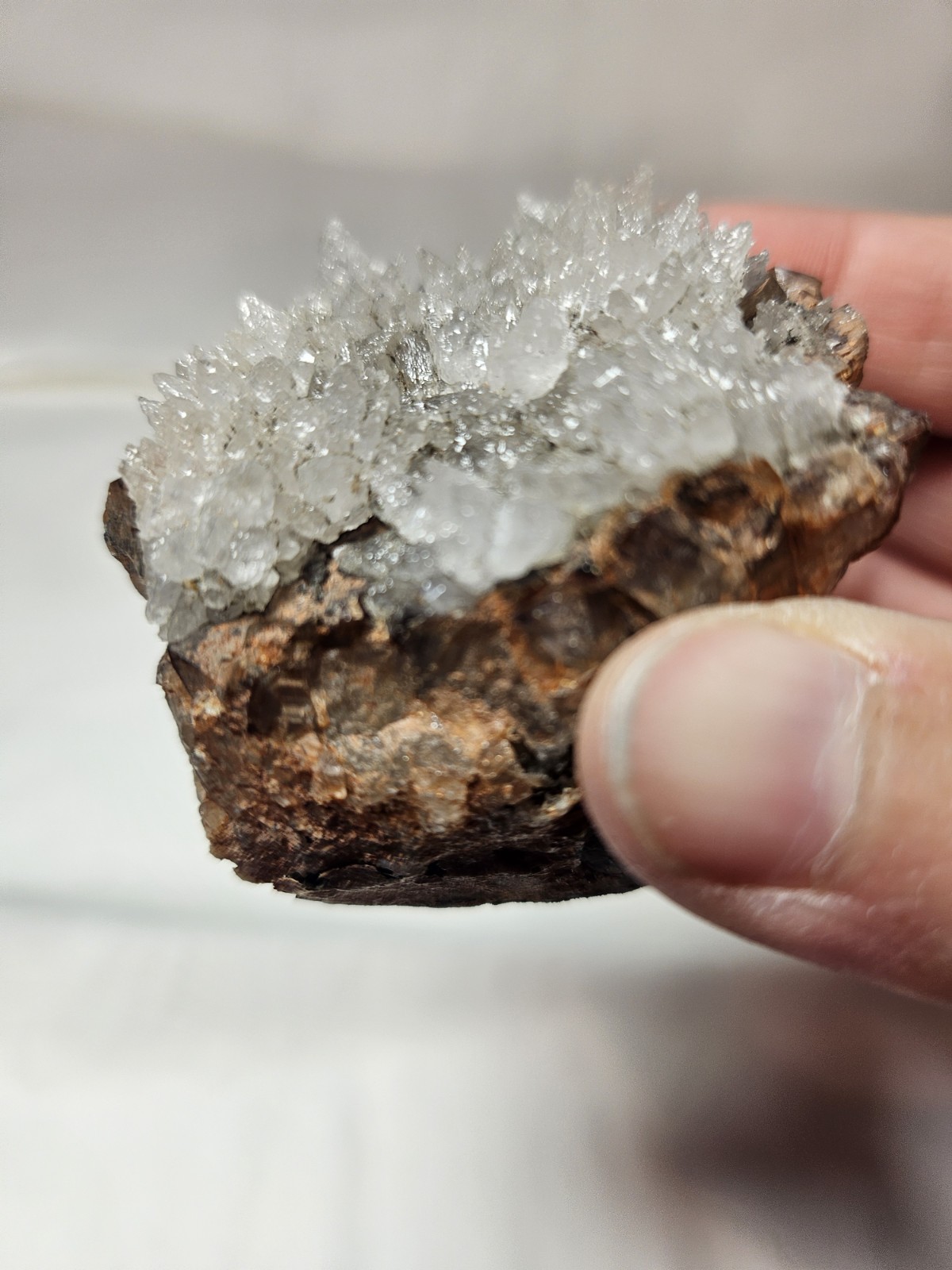 Beautiful Sparkling Quartz Crystal Cluster Specimen Natural Mineral Collectible