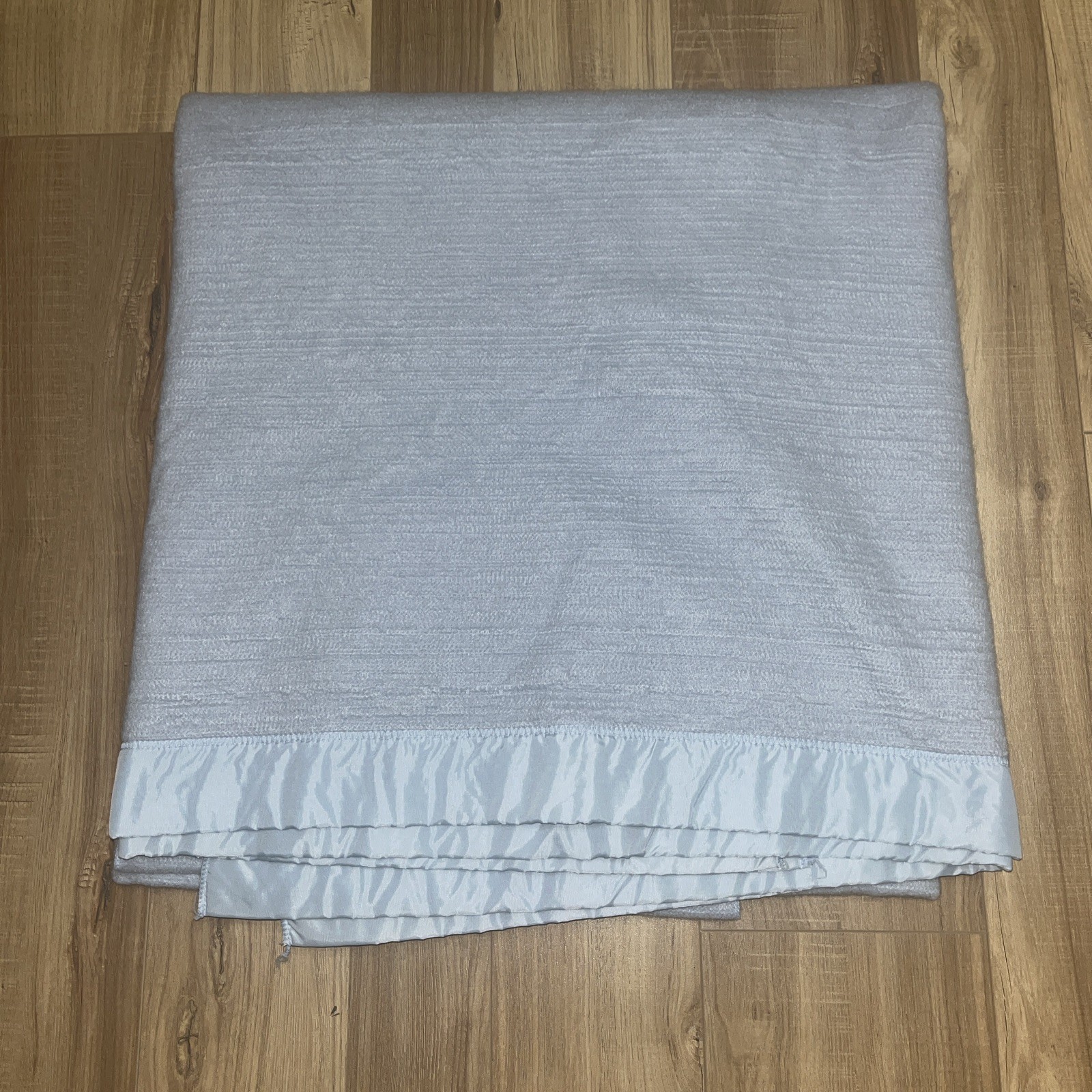 Vintage Chatham Blanket BLUE Acrylic Satin Trim 62 x90 Twin/ Twin XL